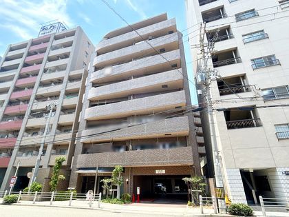 3LDK Apartment for Sale in Nishiyodogawa, Osaka 75.02 sqm - Thumbnail 2