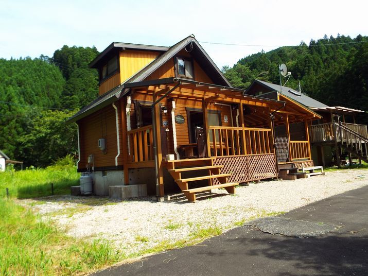 Log Cabin for Sale in Haruno-cho, Tenryu-ku, Hamamatsu - Thumbnail 2
