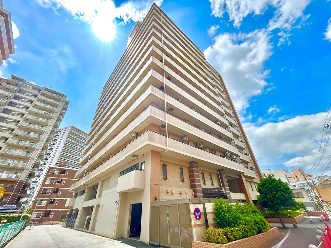 2LDK Apartment for Sale in Fujisawa City Near Fujisawa Station - Thumbnail 2