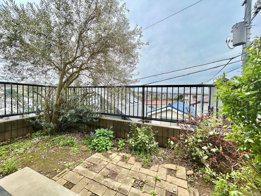 3LDK Detached House for Sale in Hodogaya, Yokohama - Thumbnail 2