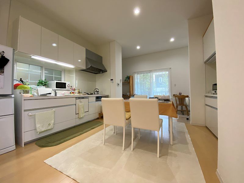 5LDK House for Sale near Karuizawa Station, Nagano - Thumbnail 2