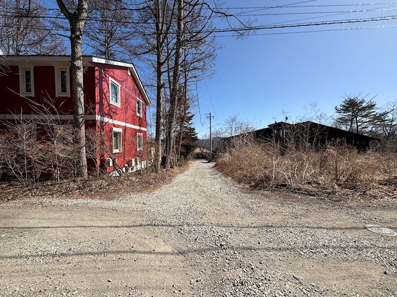 Land for Sale in Karuizawa, Nagano - 291 sqm Corner Lot - Thumbnail 4