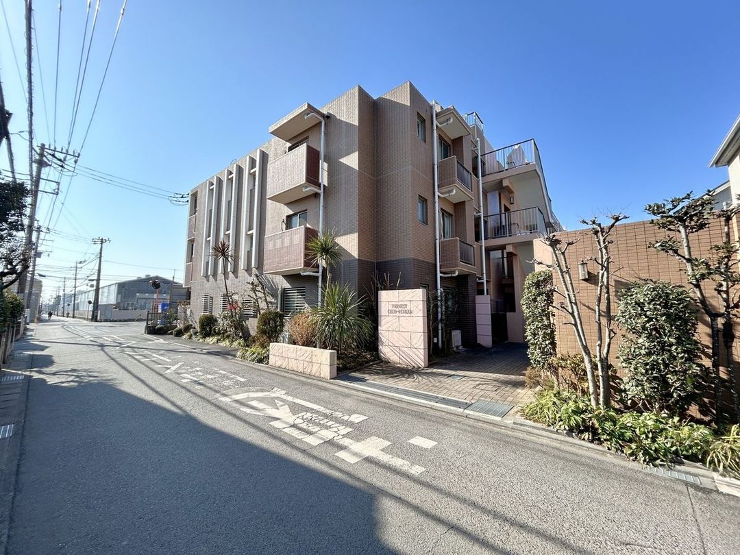 Farnest Chuo-Rinkan 2SLDK Condo for Sale in Yamato - Thumbnail 2