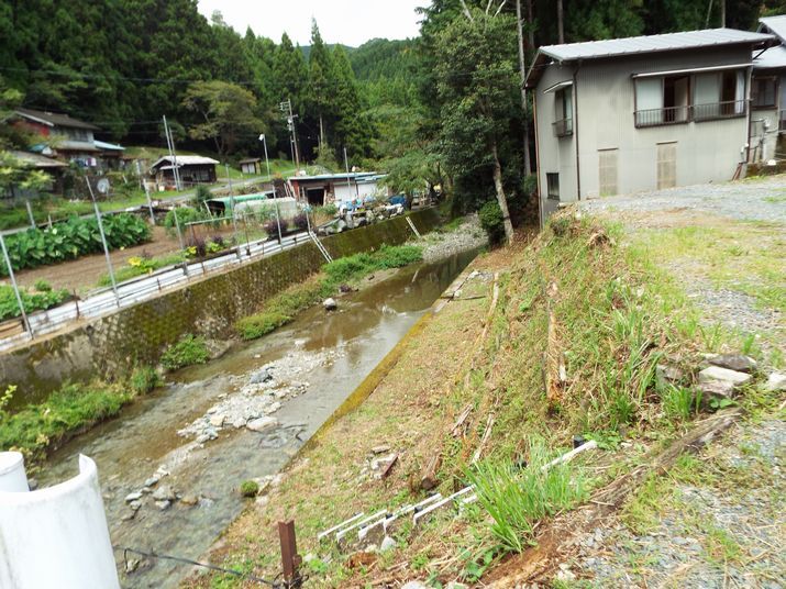 4DK House for Sale in Hamamatsu, Shizuoka with River Views - Thumbnail 2