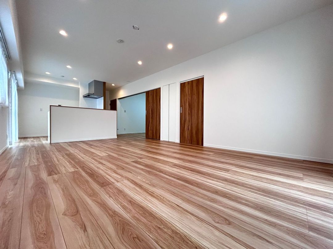 3LDK Apartment in Hakata-ku, Fukuoka – 83.82 sqm, Renovated - Thumbnail 2