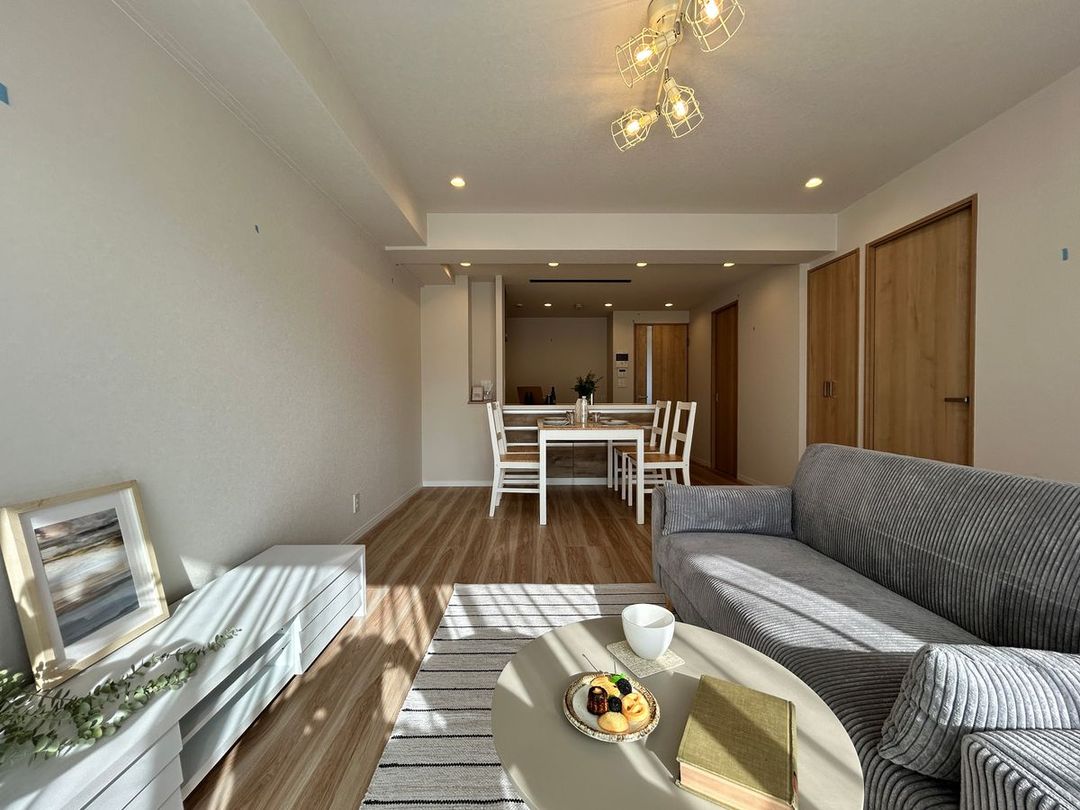 3LDK Apartment for Sale in Shingu, Fukuoka - 77.81 sqm - Thumbnail 2