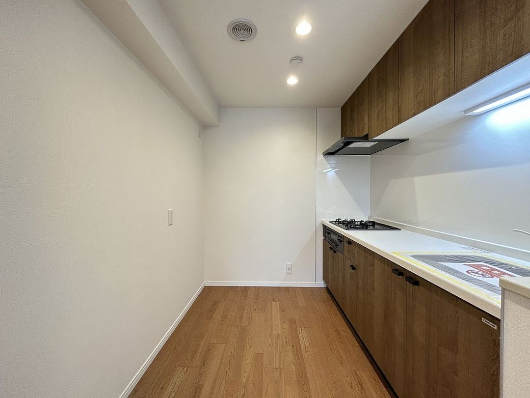 Renovated 3LDK Apartment Near Futamagawa Station, Yokohama - Thumbnail 2