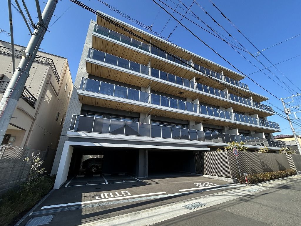 2024 Built 2SLDK Condo with Bay Views in Odawara - Thumbnail 2