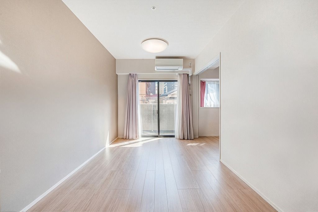 1LDK Apartment for Sale in Higashi-ku, Fukuoka City - Thumbnail 2