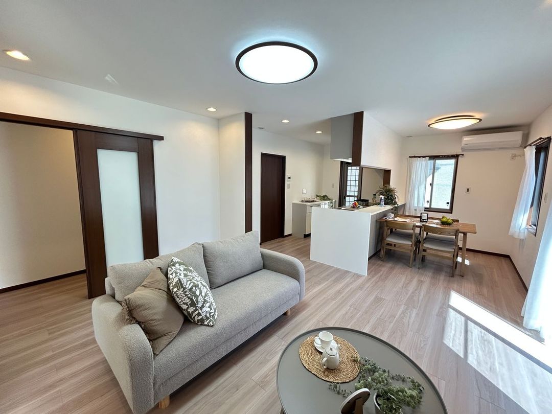 5LDK Renovated House for Sale in Kasugai, Aichi - Thumbnail 2