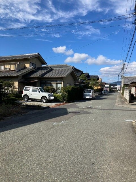 Japanese-Style 4LDK House on Flat Lot in Nagano City - Thumbnail 4