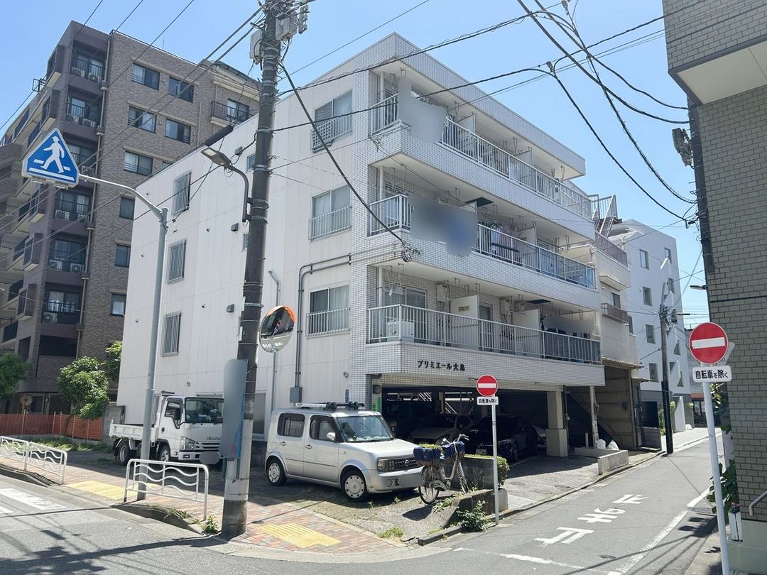 Investment Apartment Building in Koto-ku, Tokyo - Thumbnail 2