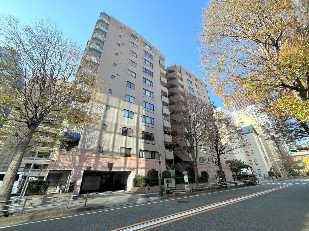 90.47m² 2LDK Apartment in Naka-ku, Yokohama for Sale - Thumbnail 2