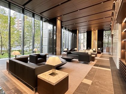 3LDK Apartment for Sale in Nishi Ward, Osaka - 70.74 sqm - Thumbnail 2