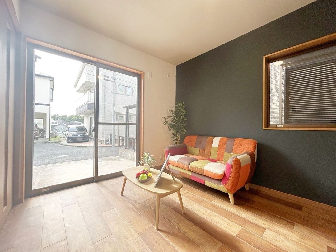 4LDK Resale House in Akatsuka, Itabashi-ku, Tokyo - 81.14 sqm - Thumbnail 2