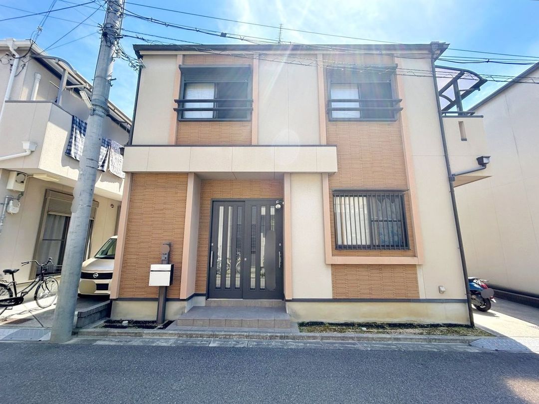 4LDK Resale House in Higashiosaka City, Osaka - Thumbnail 2