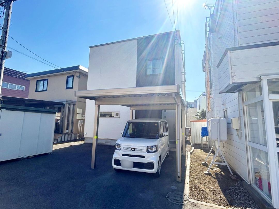 Two-Generation House for Sale in Sapporo Higashi-ku - Thumbnail 2