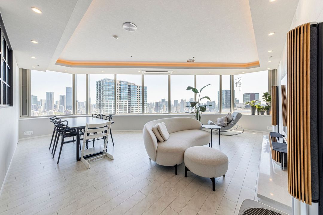 3LDK Apartment in Shirokane Tower, Minato-ku, Tokyo - Thumbnail 2