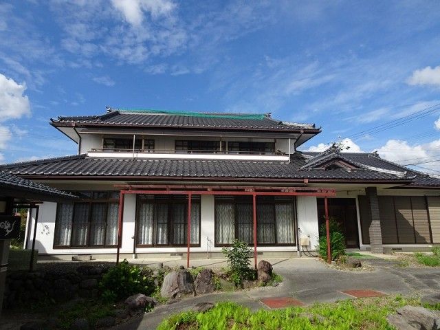 Large 6SLDK Traditional House with Mountain Views in Chino, Nagano - Thumbnail 4