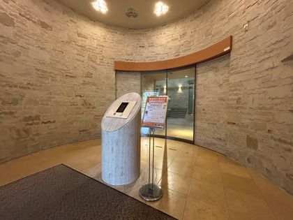 3LDK Apartment in Joto Ward, Osaka - 81.49 sqm - Thumbnail 3