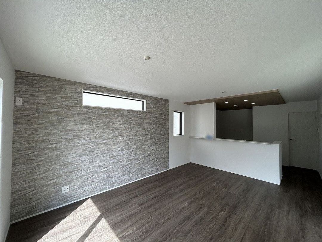 Newly Built 4LDK House in Matsubayashi, Sendai - 110.12 sqm - Thumbnail 2