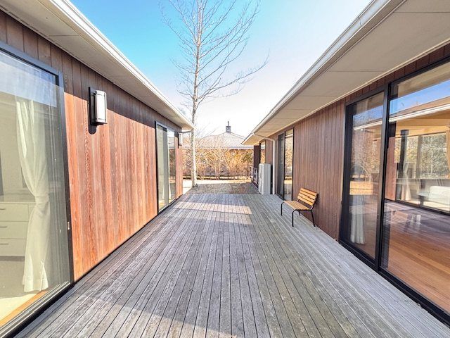 Modern 3LDK House with Garage in South Karuizawa, Nagano - Thumbnail 2