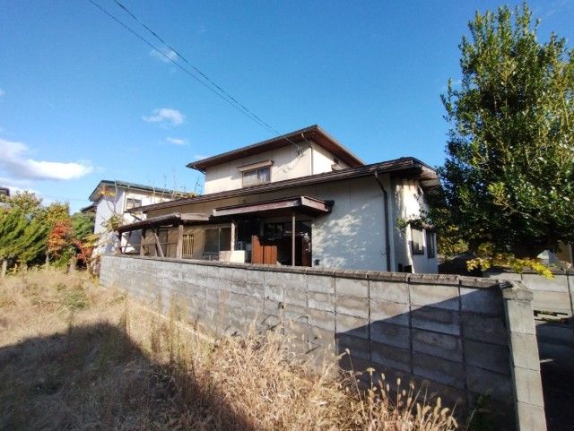 5-Bedroom House for Sale in Nagano City Residential Area - Thumbnail 4