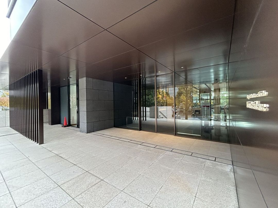 1LDK Apartment in Tokyo Garden Terrace Kioicho, Chiyoda - Thumbnail 2