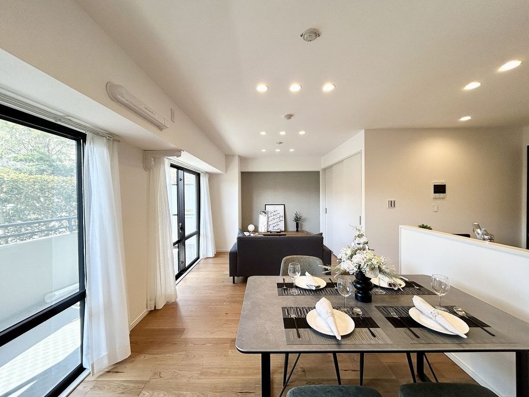 Forest Hills Konandai 3LDK Apartment for Sale in Yokohama - Thumbnail 2