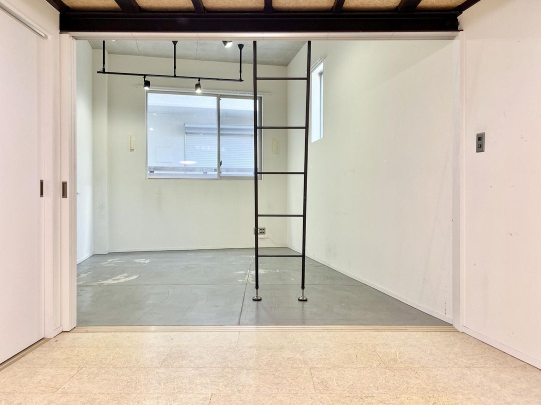 Studio Loft Apartment near Ikenoue Station, Setagaya - Thumbnail 4
