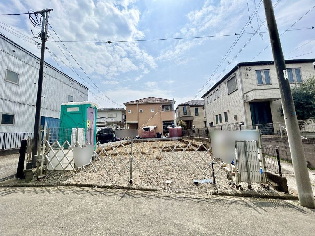 New 4LDK House in Yokohama Minami Ward, Kanagawa - Thumbnail 3