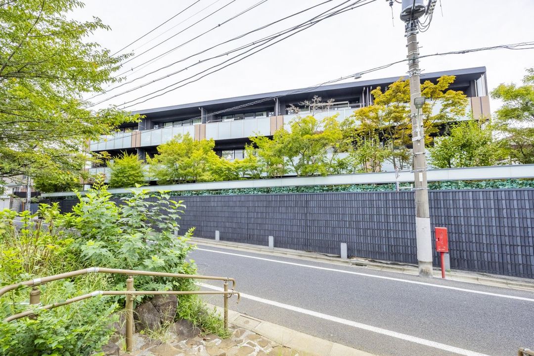 The Parkhouse Sendoike Sakurayama 3LDK Apartment in Ota, Tokyo - Thumbnail 2