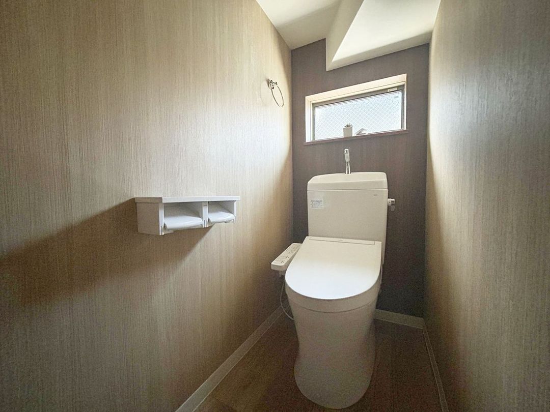 Newly Built 3DK House Near Tsukamoto Station, Osaka - Thumbnail 2