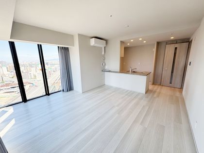 New 2LDK Apartment in Kita-ku, Osaka for Sale - Thumbnail 3