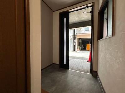Used 3SLDK House in Higashiyodogawa, Osaka - 96.5 sqm — Front_door, Higashiyodogawa, Osaka