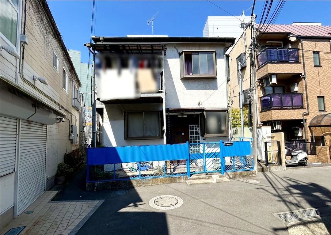 Land for Sale in Shibuya's Jingu-mae, Tokyo - 85.67 sqm - Thumbnail 2