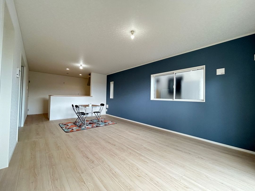 New 4LDK House Near Tatsumigaoka Station in Chita - Thumbnail 2