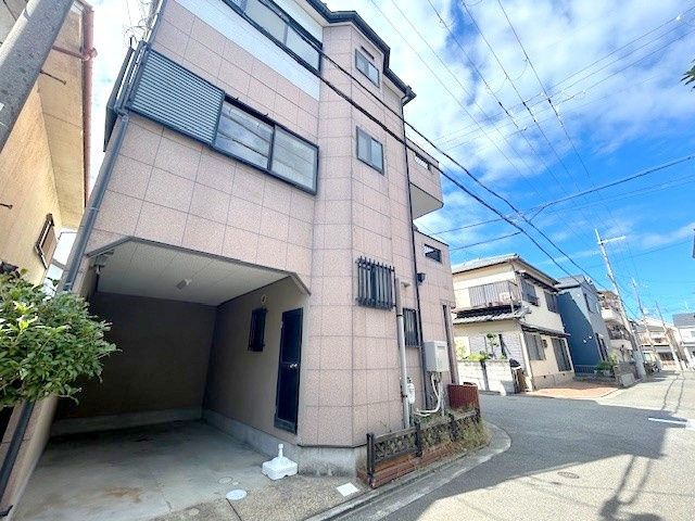 Renovated 4LDK Corner House in Takatsuki, Osaka | 2025 Updates - Thumbnail 2