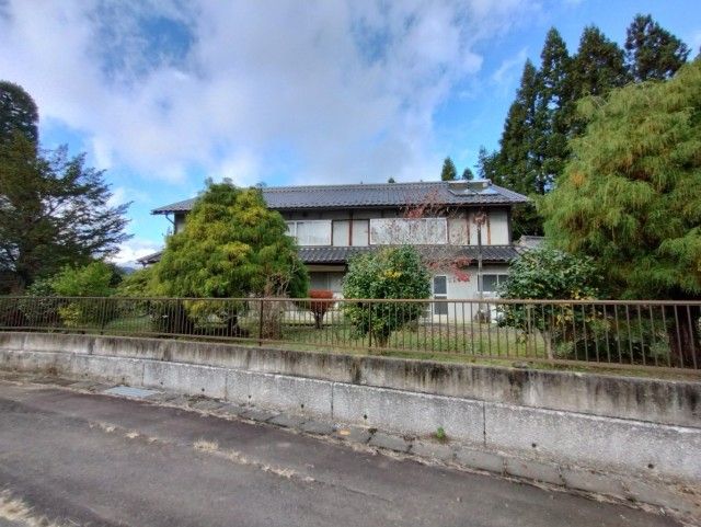 8LDK Kominka-Style House on Large Land in Nagano City - Thumbnail 4