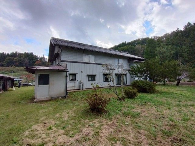 8LDK Kominka-Style House on Large Land in Nagano City - Thumbnail 3