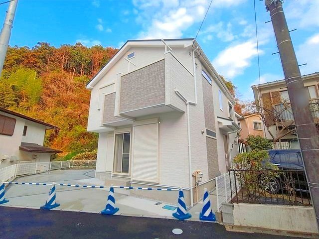 New 4LDK House in Kamakura's Jomyoji Area, Kanagawa - Thumbnail 2