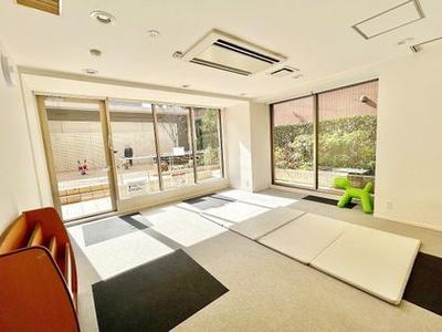 3LDK Apartment for Sale in Kawasaki Sakae Ward, Near Yako Station — Interior, Saiwai, Kanagawa