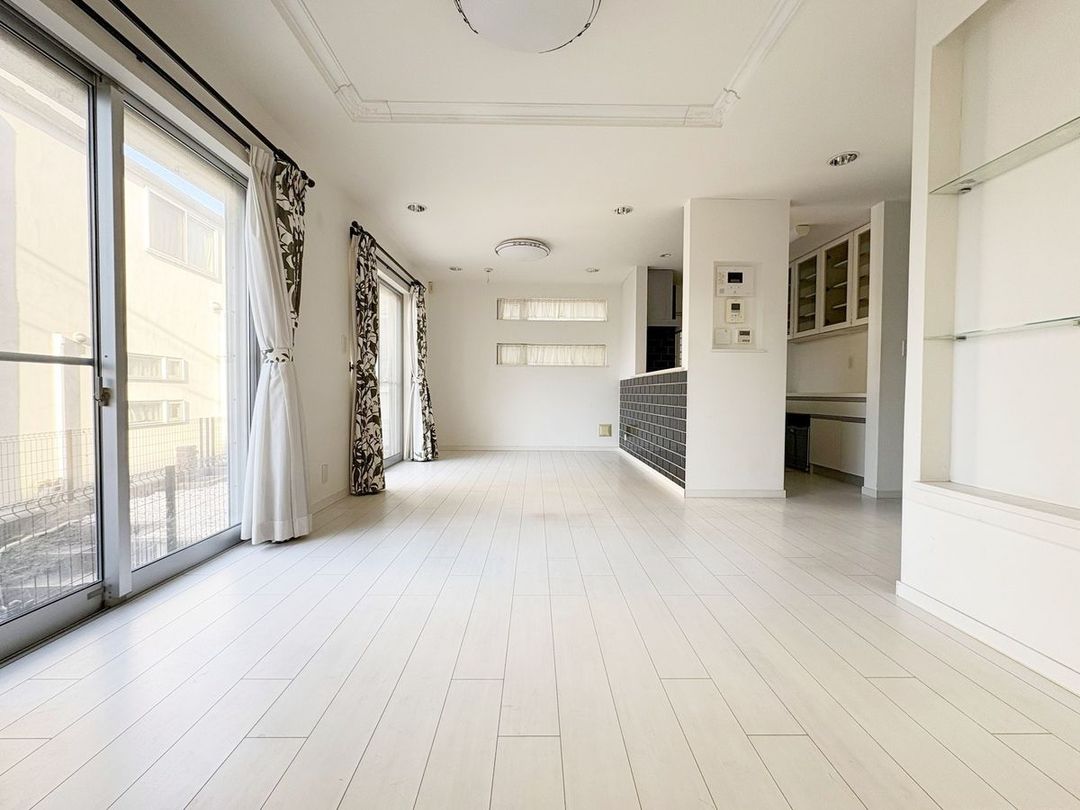 2011 3LDK Detached House in Ota Ward, Tokyo | 82.89 sqm - Thumbnail 2