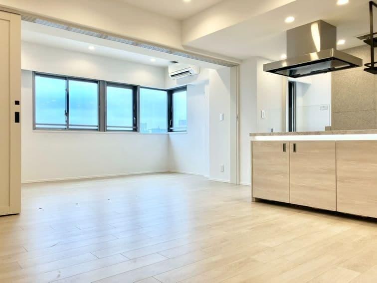 3LDK Apartment for Rent in Yutenji, Meguro-ku, Tokyo - Thumbnail 3