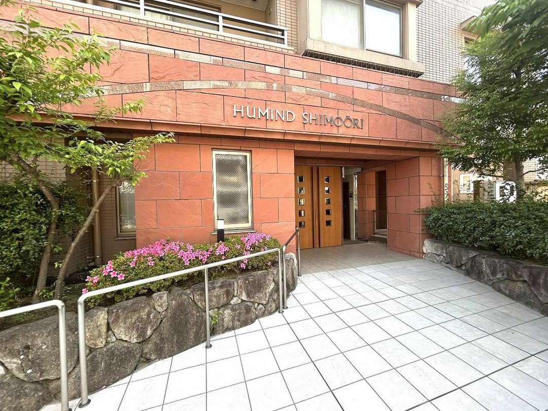 3LDK Apartment for Sale in Onojo City, Fukuoka - 98.06sqm - Thumbnail 2