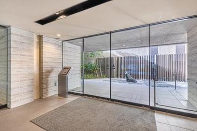 2SLDK Apartment for Sale in Kita-ku, Osaka - 71.01 sqm — Interior, Kita, Osaka