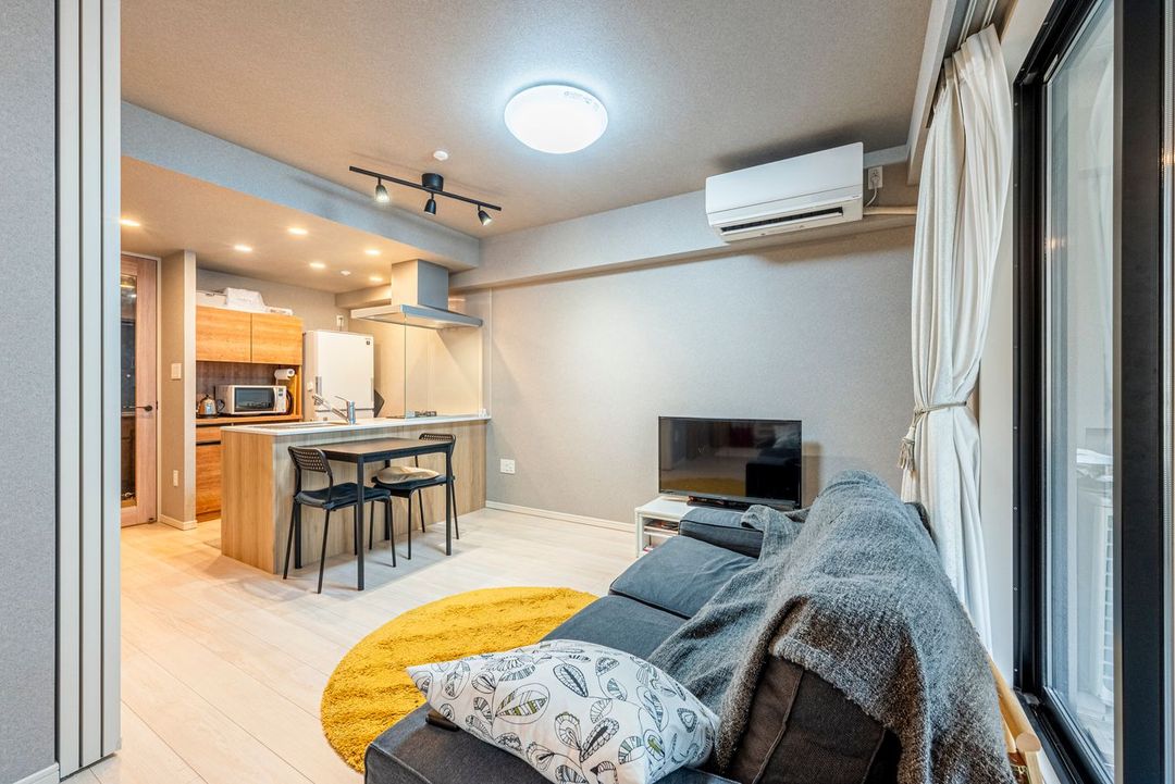2LDK Apartment in Chuo-ku, Fukuoka City for 48.7 Million Yen - Thumbnail 2