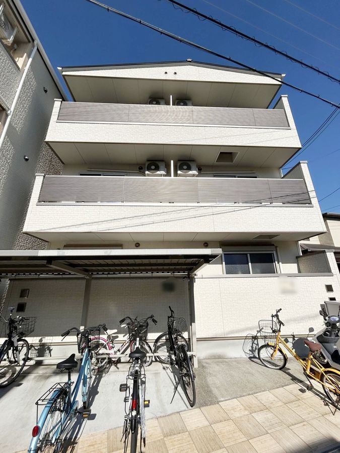 Fully Leased 9-Unit Apartment Building in Ikuno-ku, Osaka - 118 Million Yen - Thumbnail 2