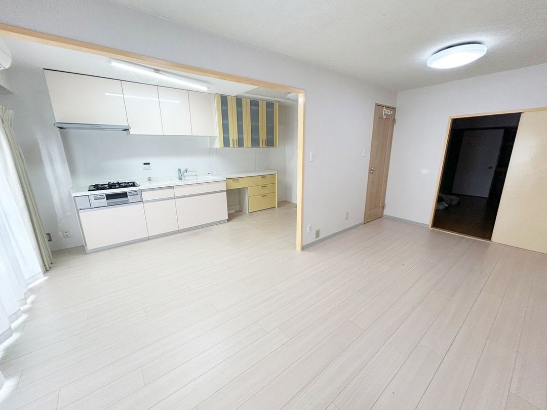 Kameido Diamond Mansion 1LDK Apartment for Sale in Tokyo - Thumbnail 2