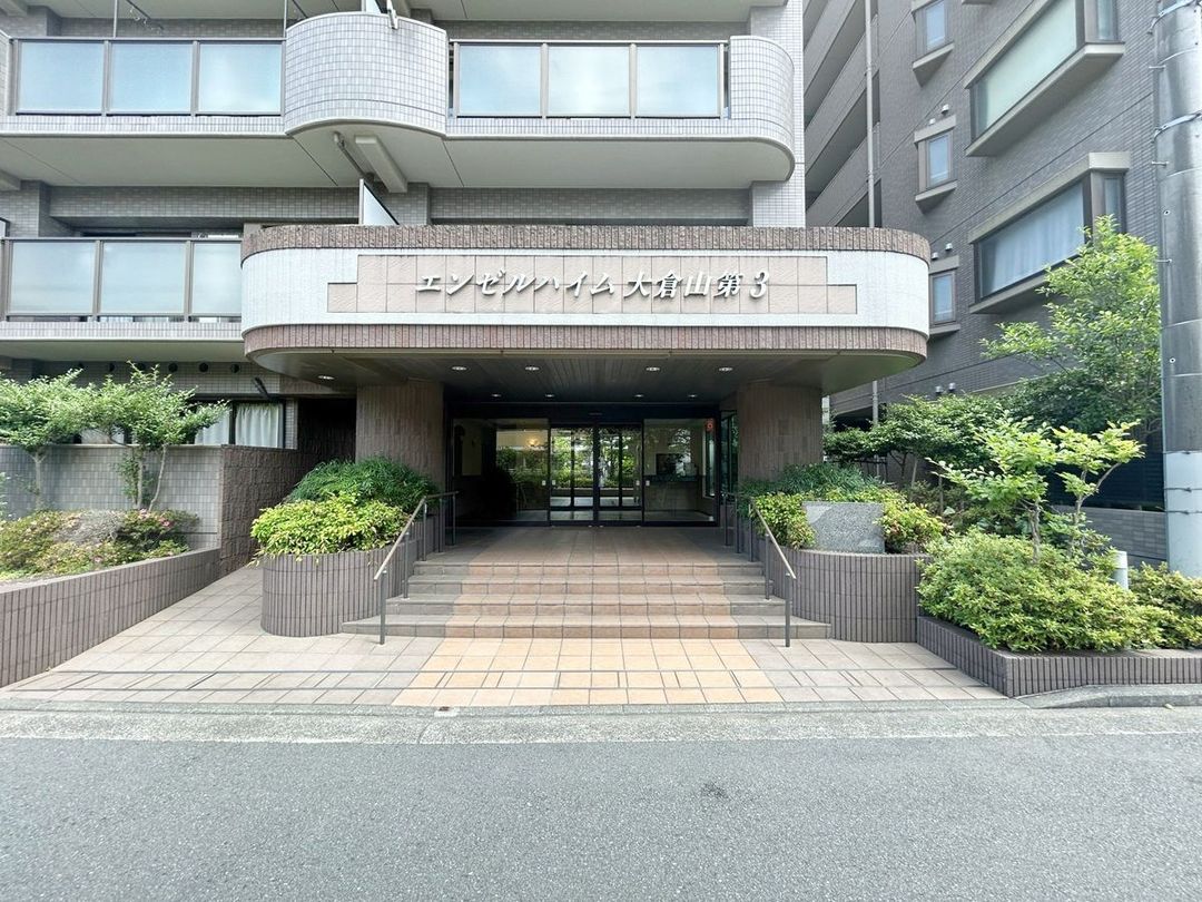 3LDK Apartment for Sale in Kohoku Ward, Yokohama - Thumbnail 2